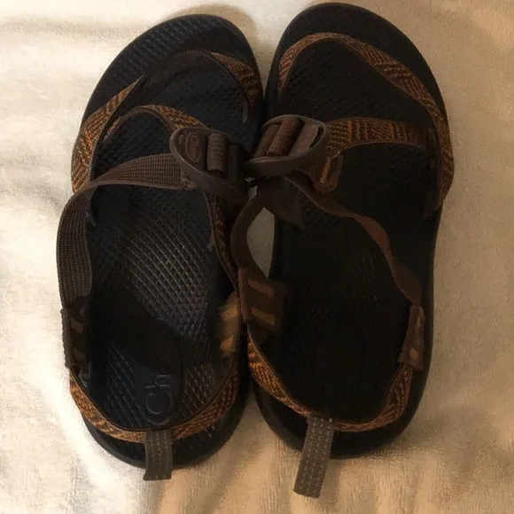Chaco Sandles like new condition. Size uk 5 US size 7 - Picture 10 of 16